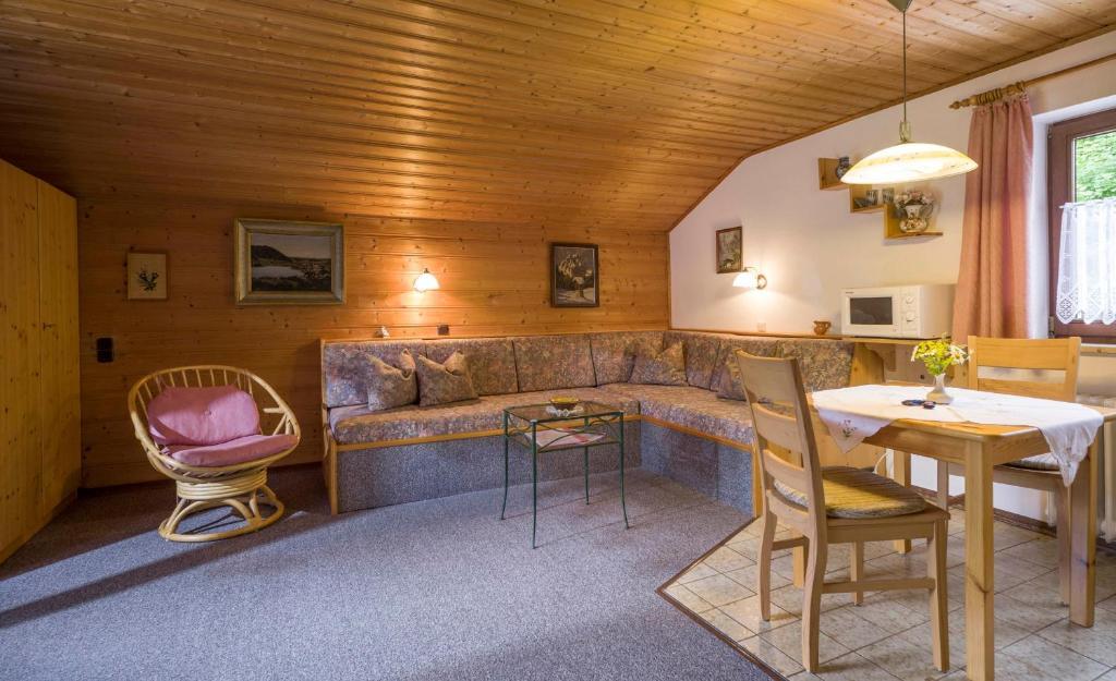 Apartmán Haus Enzian Oberaudorf Pokoj fotografie